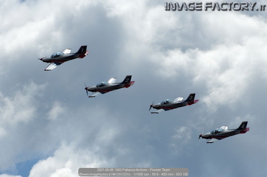 2007-05-06 1583 Pallanza Airshow - Pioneer Team